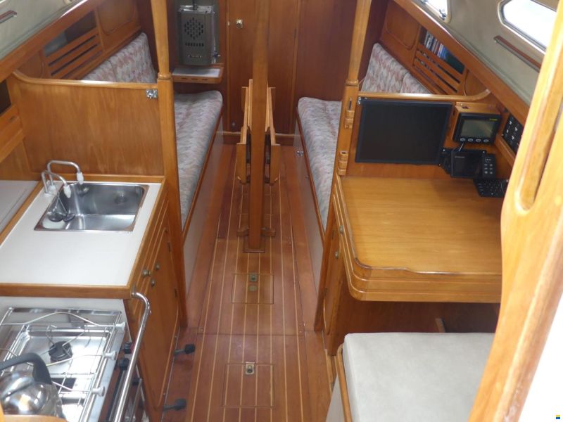Northshore Yachts Vancouver 28