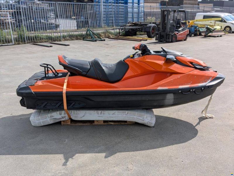 Sea-Doo RXP-X 300