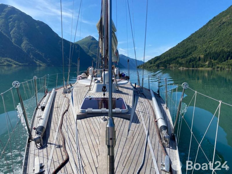 Nautors Swan Swan 391