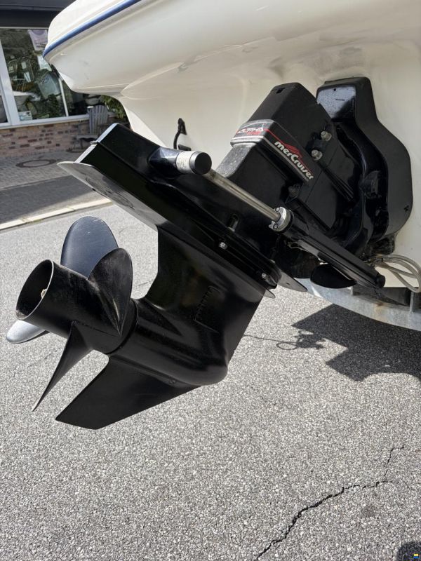 Bayliner 245 SB