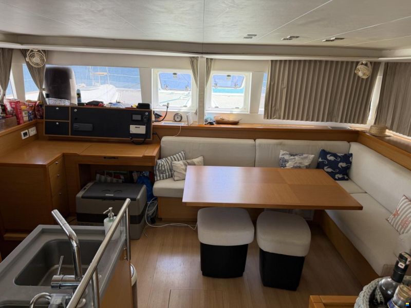 Lagoon 450
