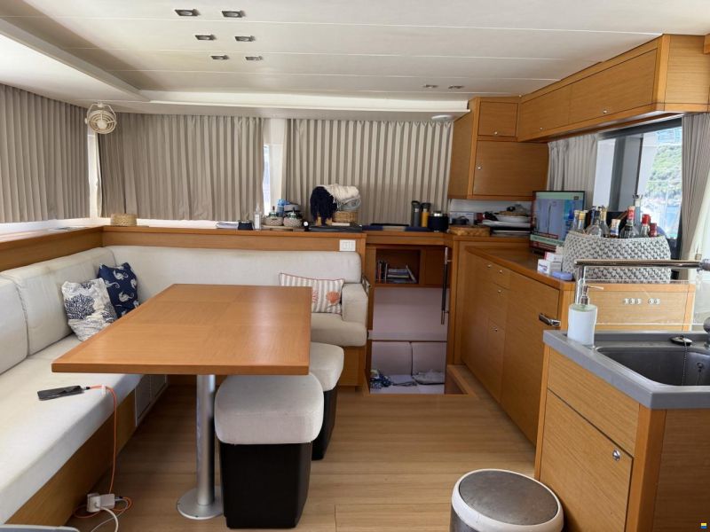 Lagoon 450