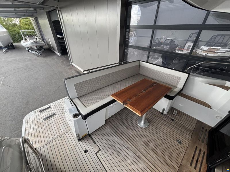 Jeanneau NC 37