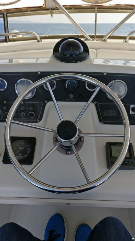 Silverton 38
