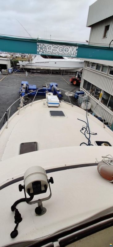 Silverton 38