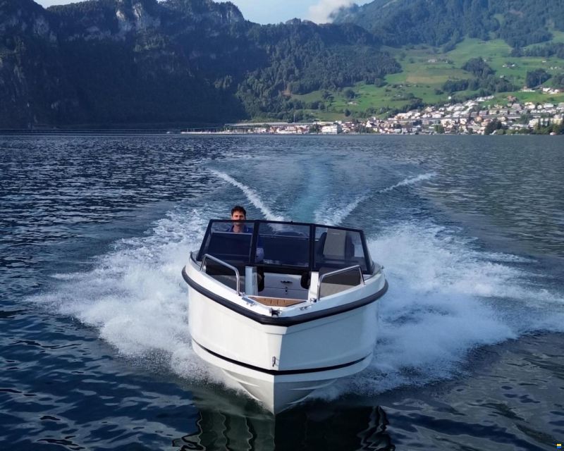 Compass Boats Bowrider BR7