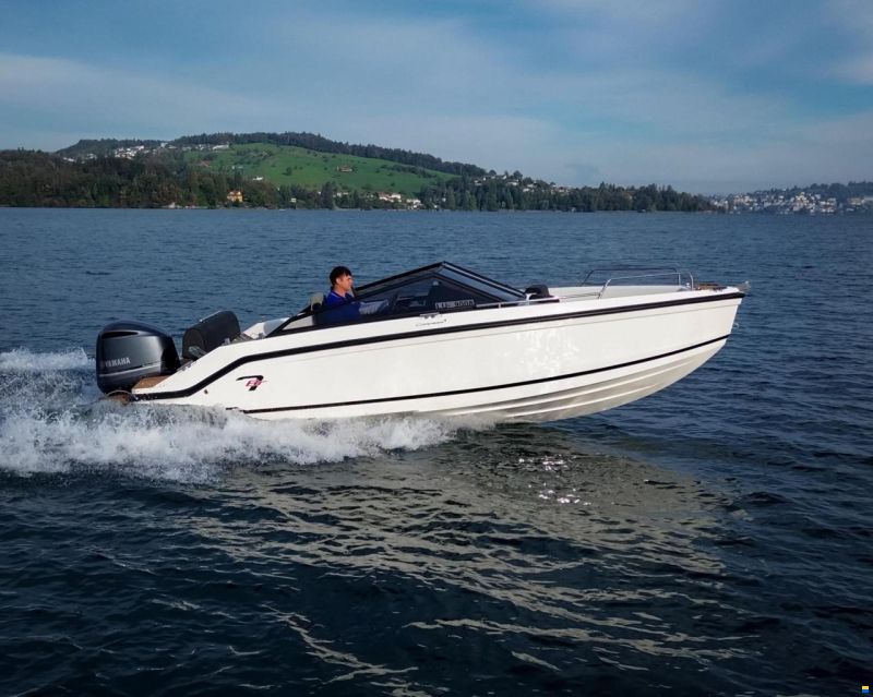 Compass Boats Bowrider BR7