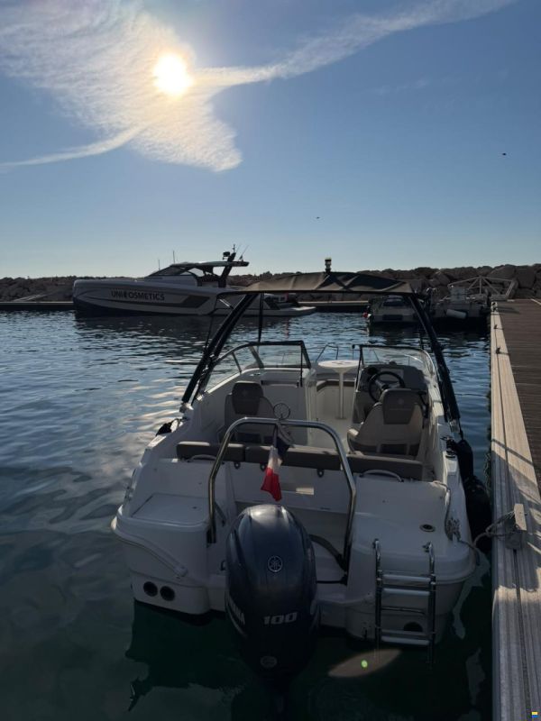 Jeanneau CAP CAMARAT 5.5 BR-2