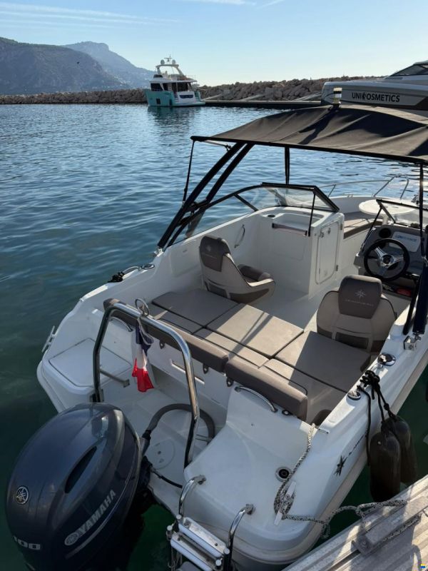 Jeanneau CAP CAMARAT 5.5 BR-2