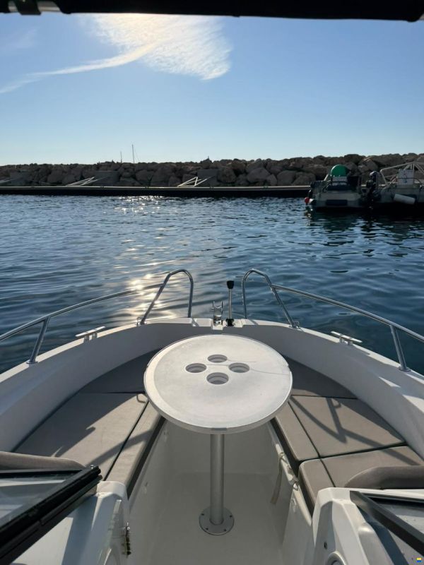 Jeanneau CAP CAMARAT 5.5 BR-2
