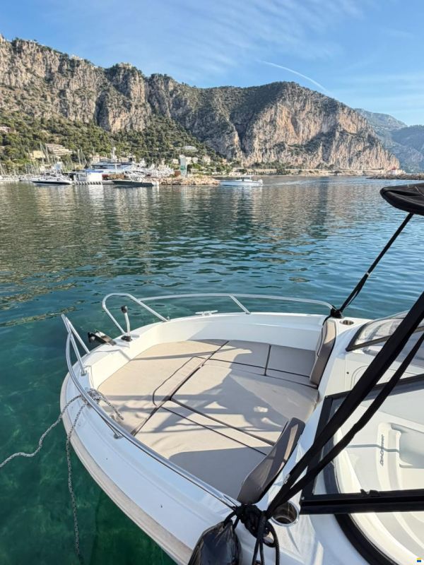 Jeanneau CAP CAMARAT 5.5 BR-2