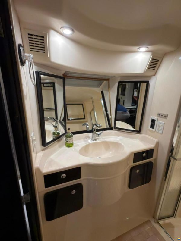 Sea Ray SUNDANCER 500