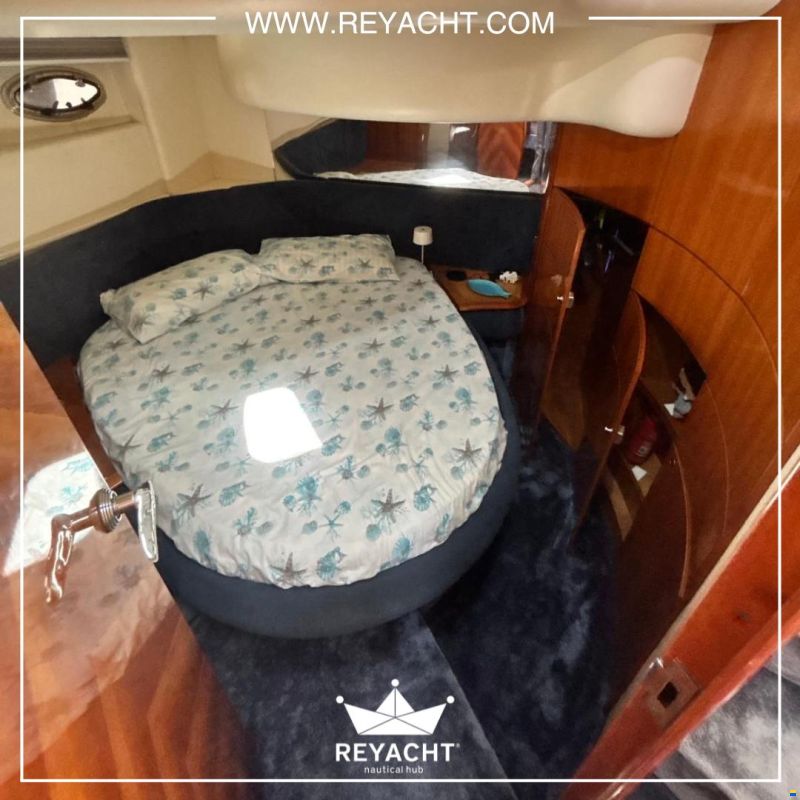 Azimut 46 Fly