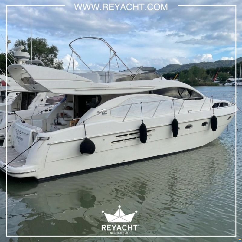 Azimut 46 Fly