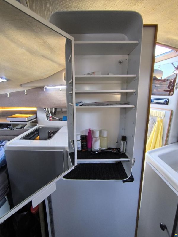 Sea Ray 220