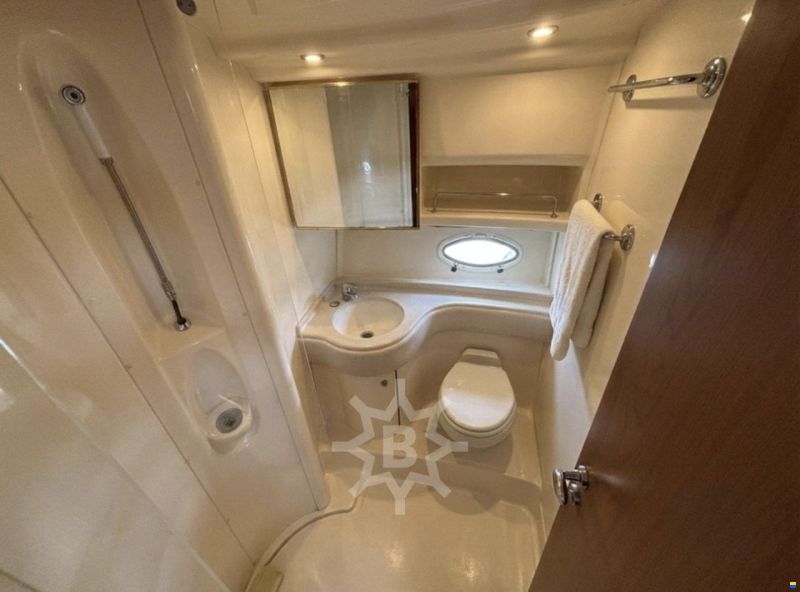Azimut 42E