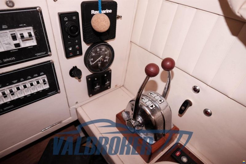 Colombo Sport Fisherman 31