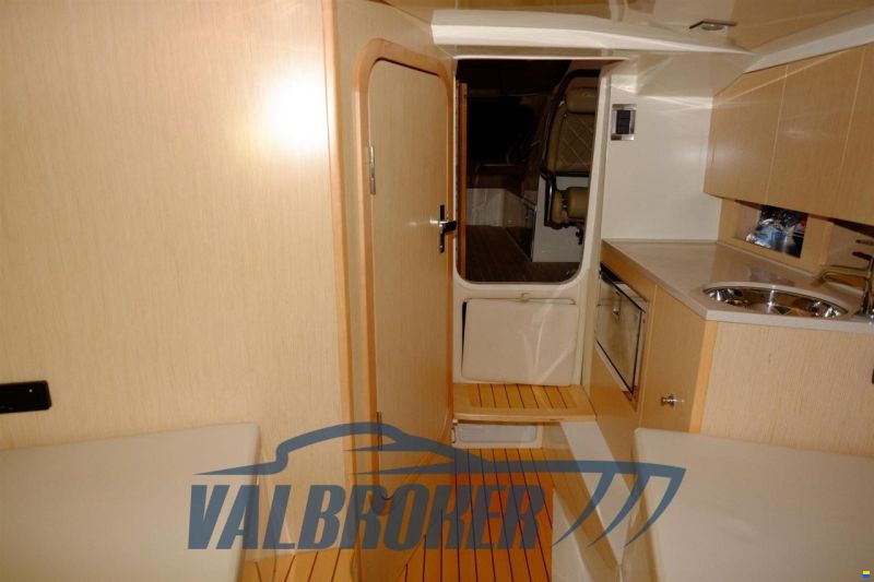 Chris Craft CORSAIR 32