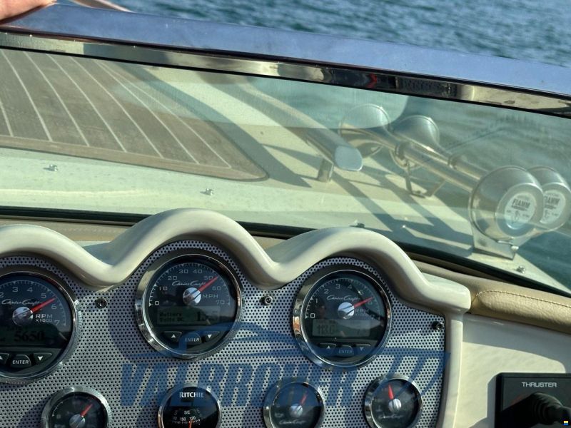 Chris Craft CORSAIR 32