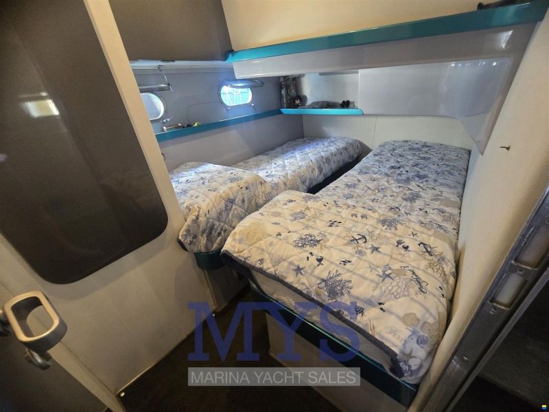 Ferretti 40 ROADSTAR