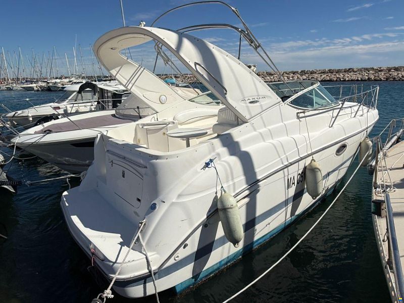 Maxum 2700 SE