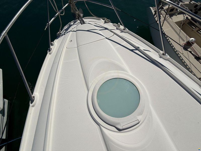 Maxum 2700 SE