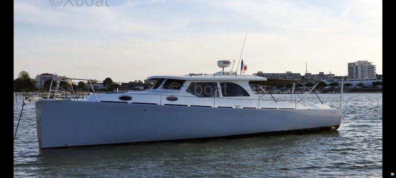 ARMOR BOAT RANGE BOAT 39 CRUISER