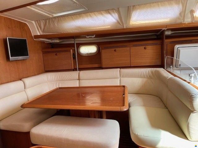 Jeanneau Sun Odyssey 43
