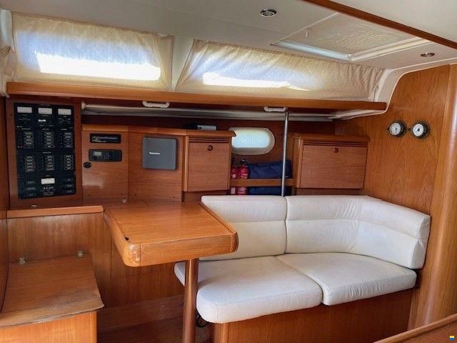 Jeanneau Sun Odyssey 43