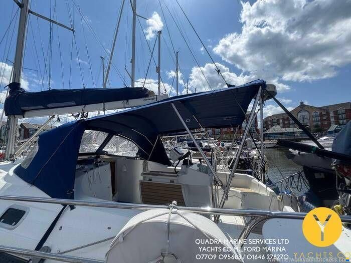 Beneteau Oceanis Clipper 381
