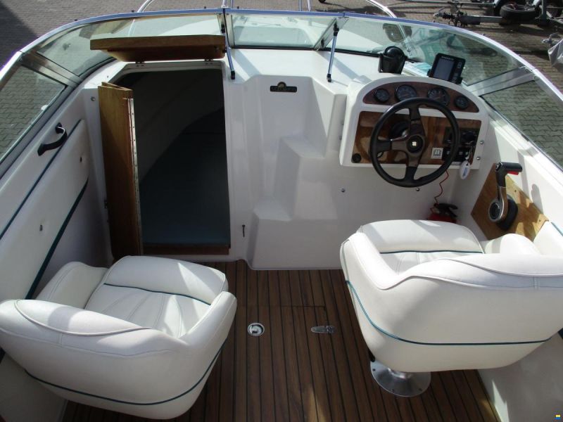 Uttern 5.5DC cabin