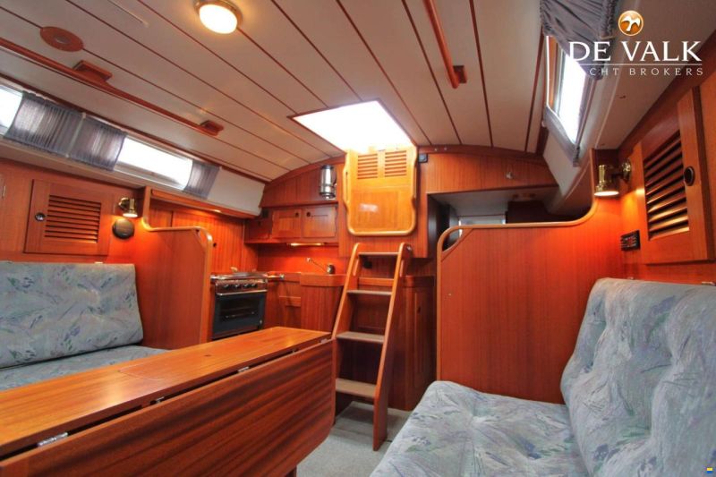Hallberg-Rassy 36