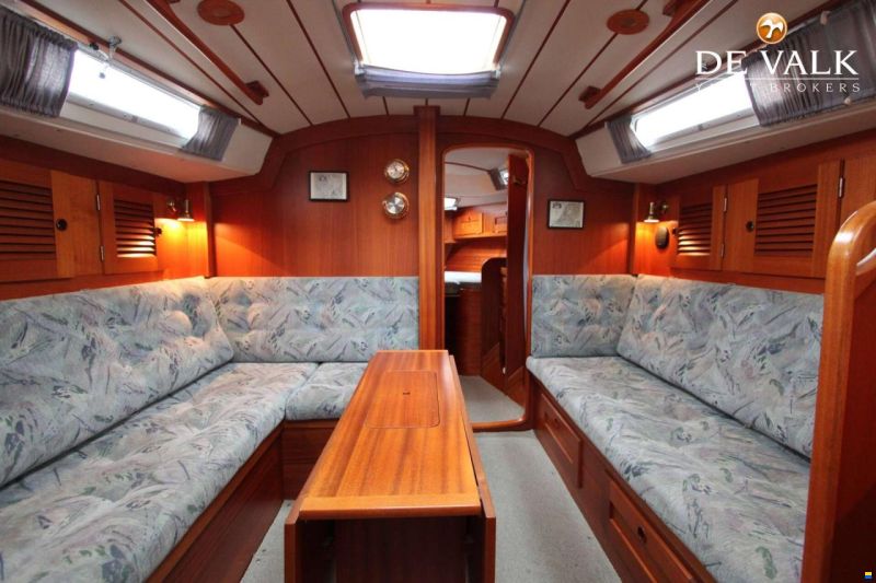 Hallberg-Rassy 36