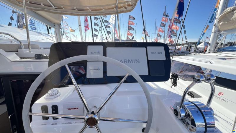 Fountaine Pajot 44