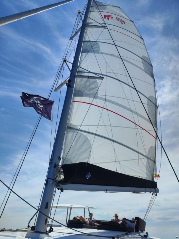 Fountaine Pajot 44