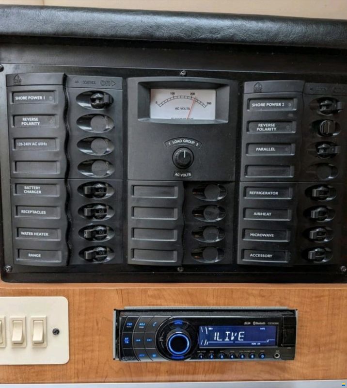 Maxum 2900