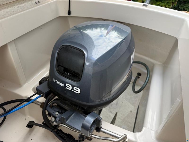Crescent Allure 21
