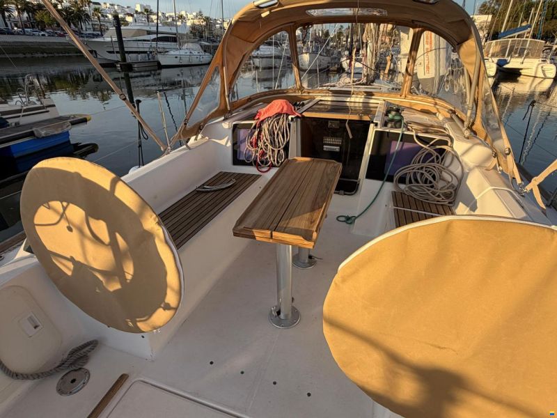 Dufour 310 GRAND LARGE