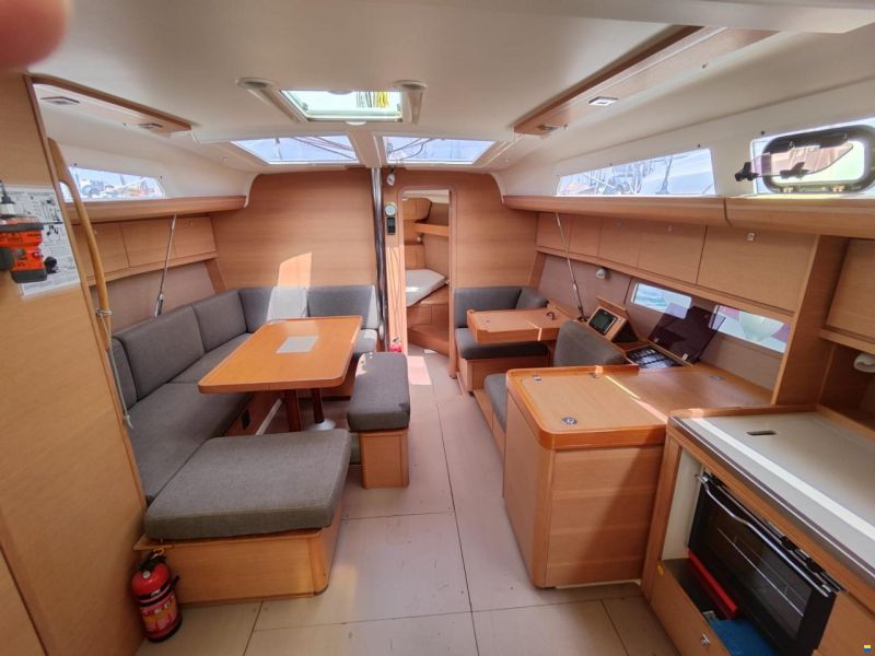 Dufour 410 GRAND LARGE