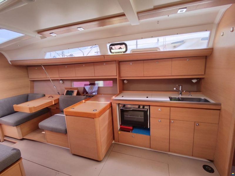 Dufour 410 GRAND LARGE