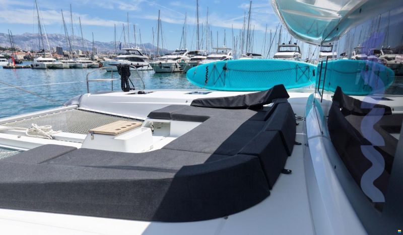 Lagoon 55