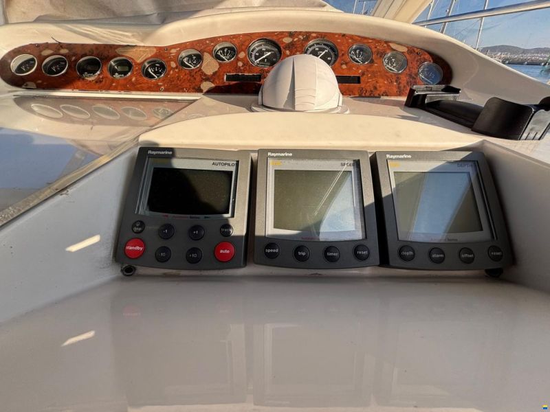 Princess V42