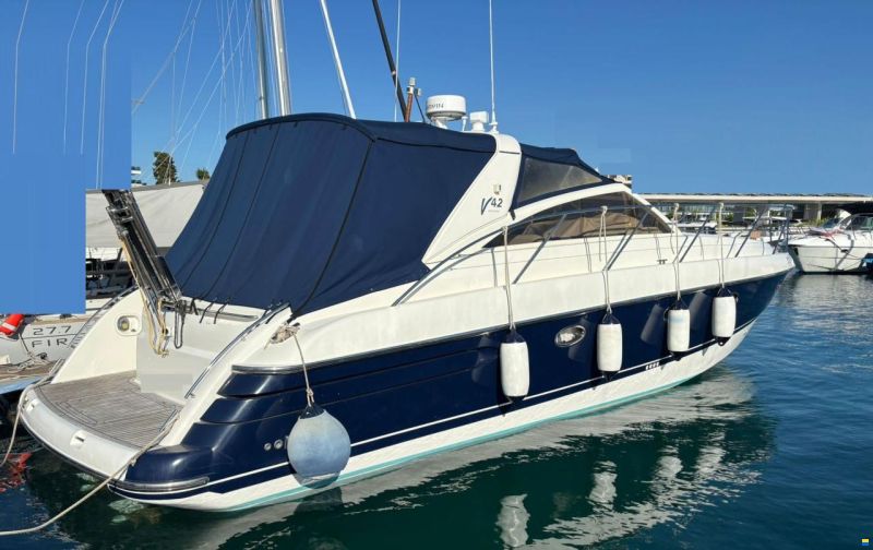 Princess V42