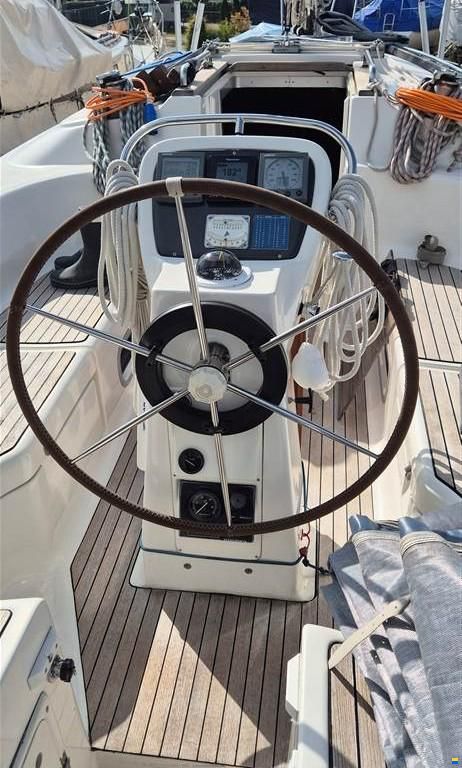 Bavaria 36