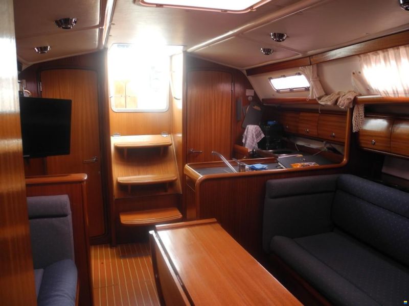Bavaria 36