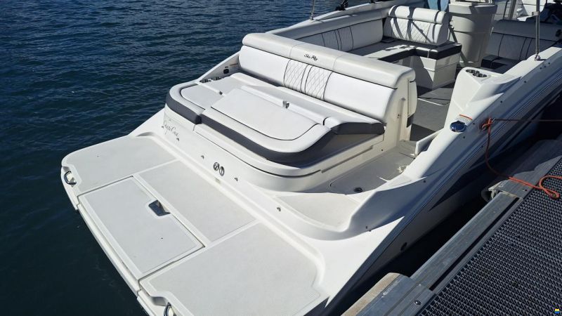 Sea Ray Sun Deck 270