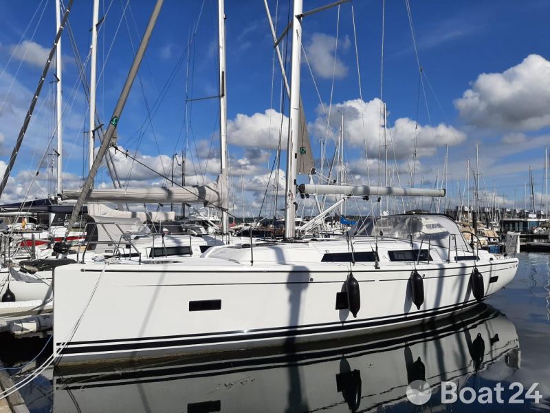 Hanse 388