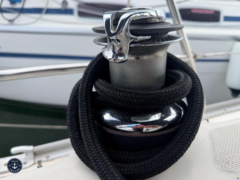 Bavaria 32
