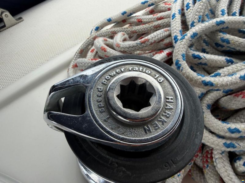 Bavaria 32