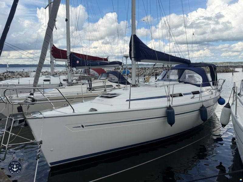 Bavaria 32